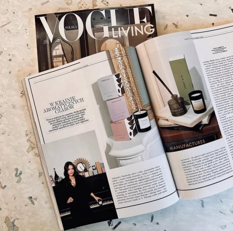 Świeca sojowa w szkle CANDLY&CO, Someone Who Hates Your Ex, zapach No.4, 250g