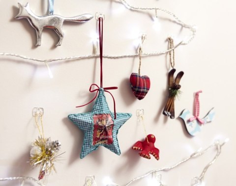 Haczyki COMMAND™ (17026CLR40), do wieszania ozdób, 40 haczyków i 48 mini pasków, transparentne