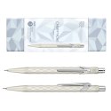 Ołówek mechaniczny CARAN D'ACHE 844 XMAS25 Alpine Frost, 0,5mm, w pudełku, biały