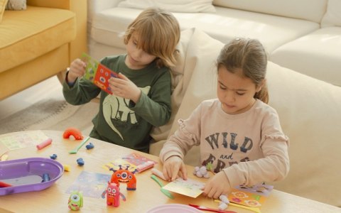 Zestaw plasteliny JOVI Play&Fun, kosmici